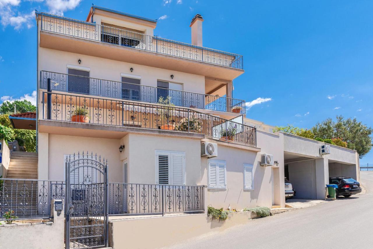 Idis Luxury Apartment Podstrana Exterior photo