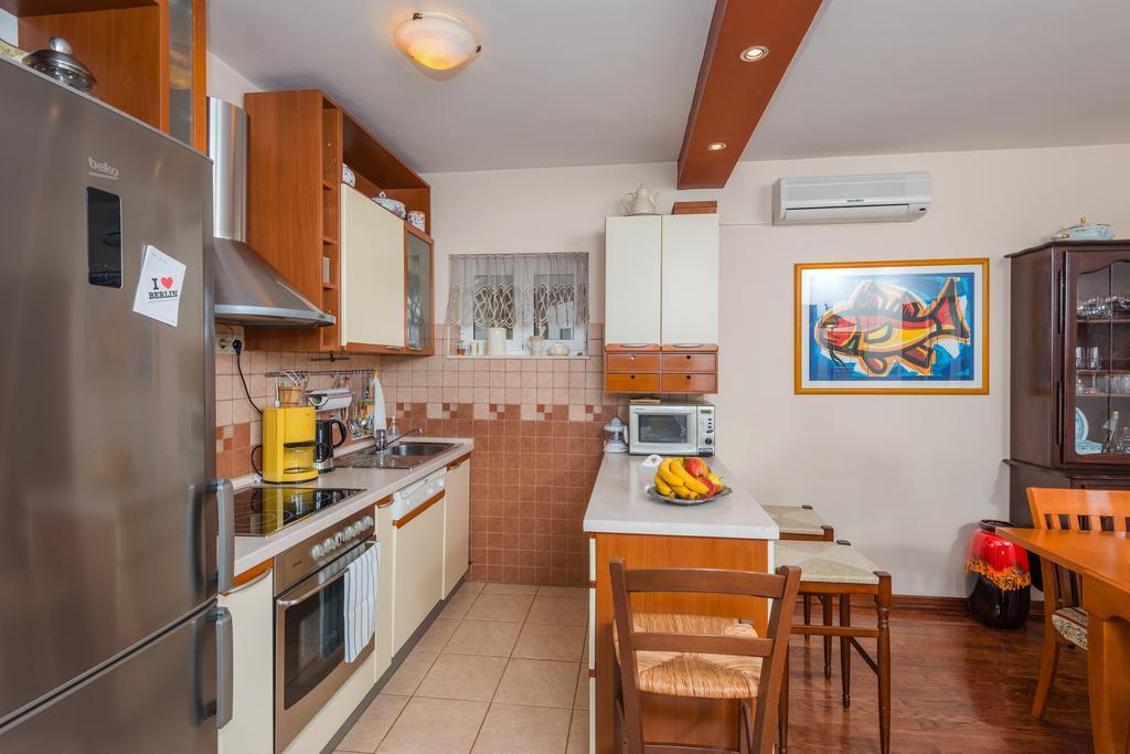 Idis Luxury Apartment Podstrana Exterior photo